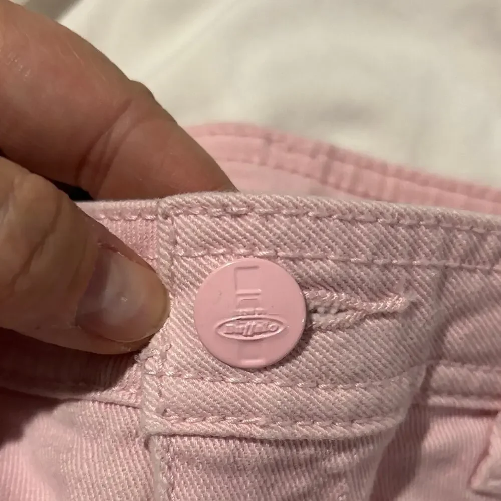 buffalo pink distressed